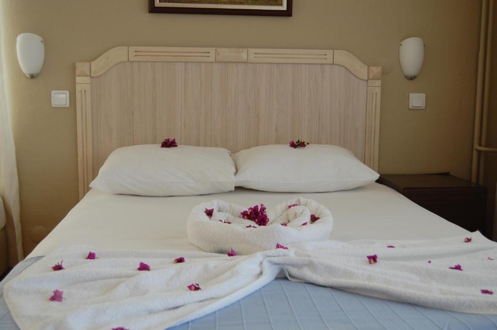 Villa Dedem Hotel Foca Room photo